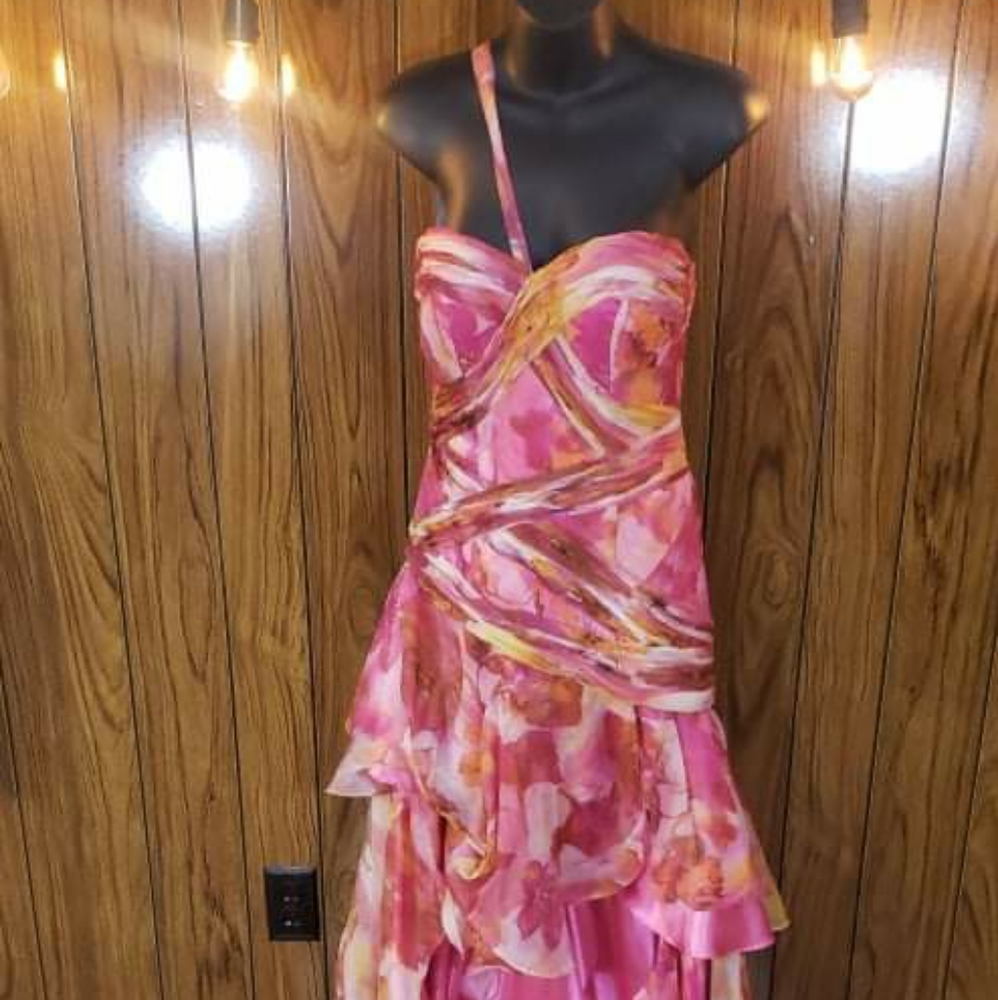 Dave & Johnny - Hi Low Dress - Color Pink Flora - Size 4 - DJ6133